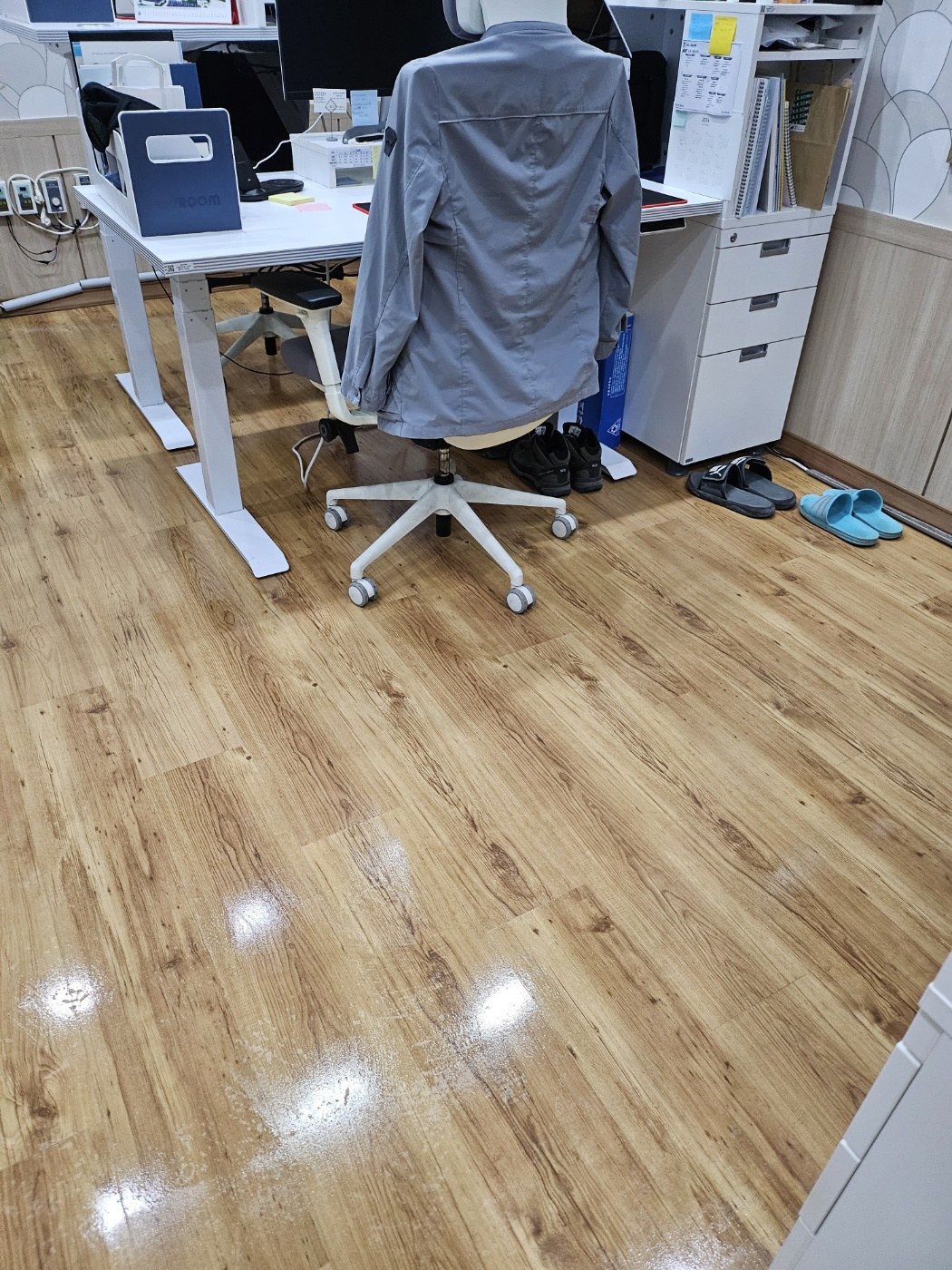김해 장유 사무실 바닥 청소